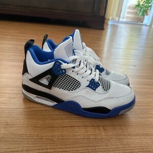 Jordan 4 Motorsports